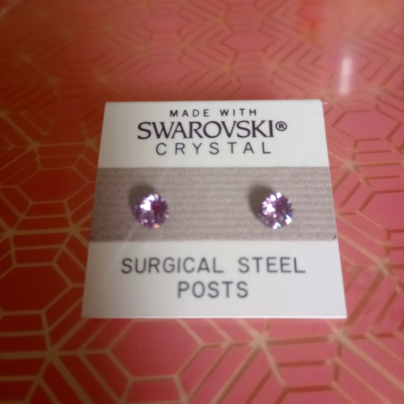 Swarovski Elements Stud Earrings - Picture 1 of 1